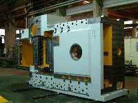 Lo stampaggio meccanico dei metalli industriali