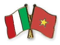 Flag-Pins-Italy-Vietnam